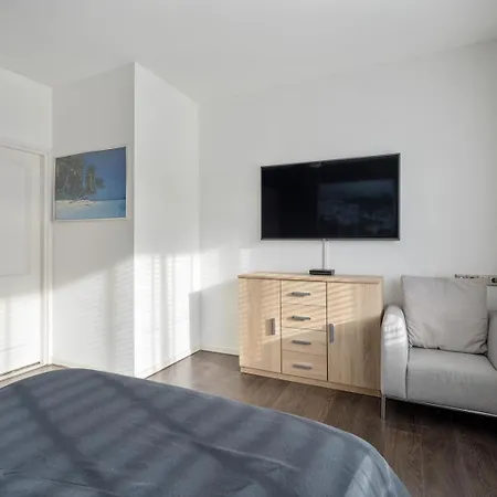 Palm House Apartman *